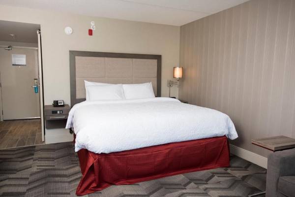 Hampton Inn & Suites by Hilton Thunder Bay