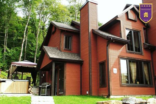 Chalet 10B Chemin Blanc by Les Chalets Alpins