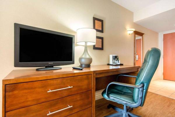 Workspace - Comfort Inn & Suites Shawinigan