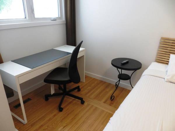 Workspace - The Inn on College