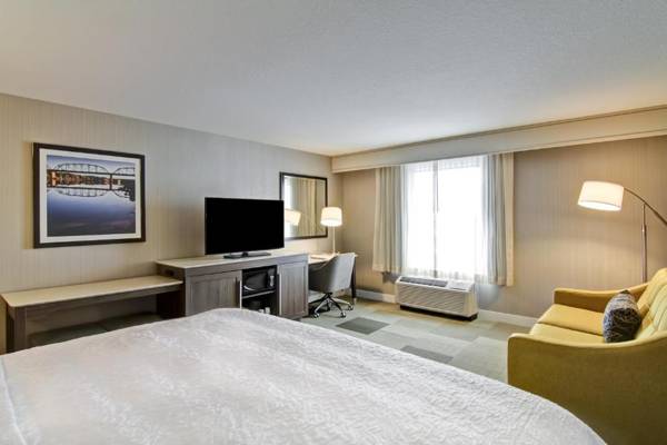 Hampton Inn & Suites by Hilton Saskatoon Airport