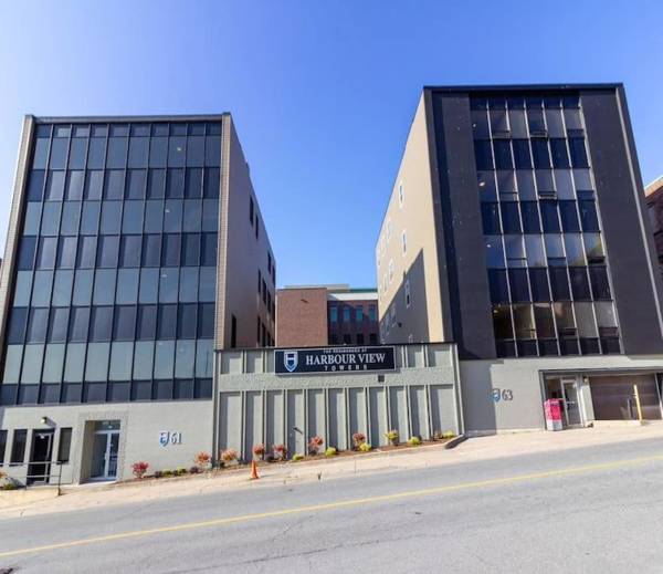 Premium 2-bed Condo Uptown Saint John Parking Coffee Location