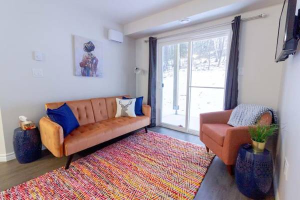 New 2BD Condo UNB Hospital Golf Patio Coffee