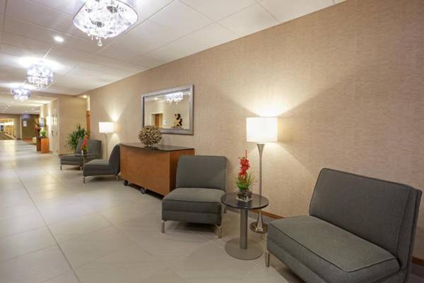 Holiday Inn Express Hotel & Suites Saint - Hyacinthe an IHG Hotel