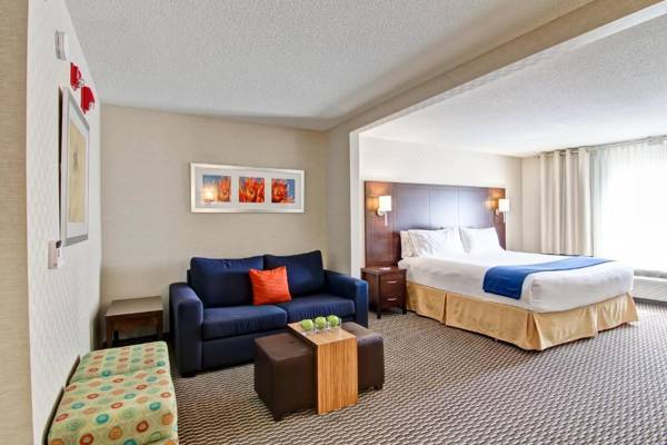 Holiday Inn Express Hotel & Suites Toronto - Markham an IHG Hotel