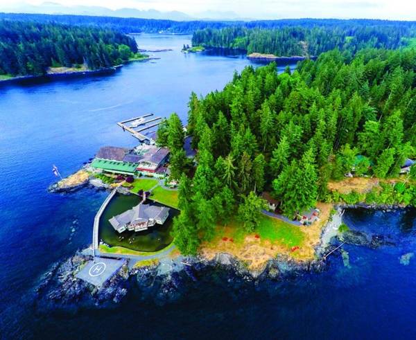 April Point Resort & Spa