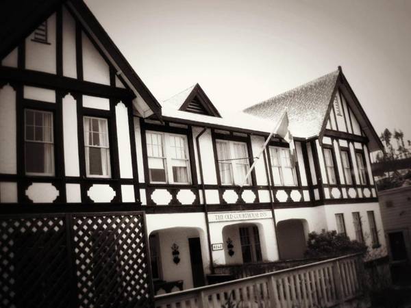 The Old Courthouse Inn