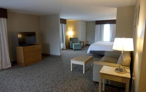 Holiday Inn Express & Suites Oshawa Downtown - Toronto Area an IHG Hotel