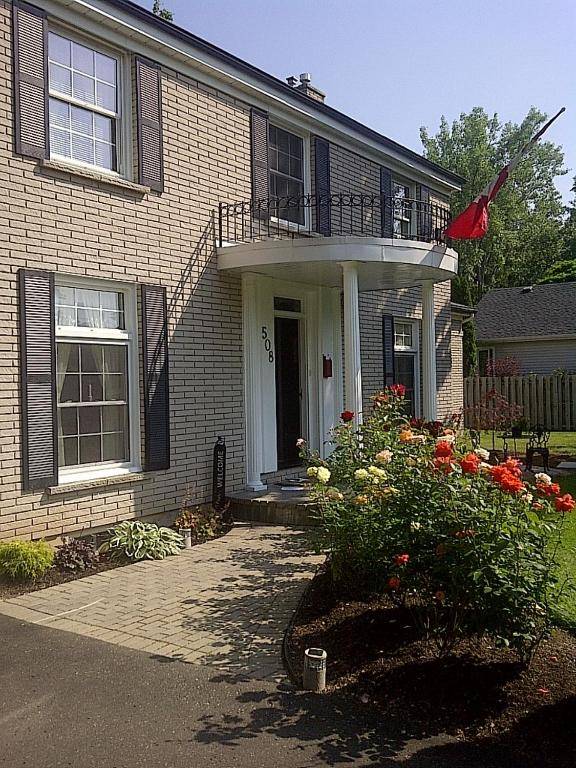 Abacot Hall Bed & Breakfast