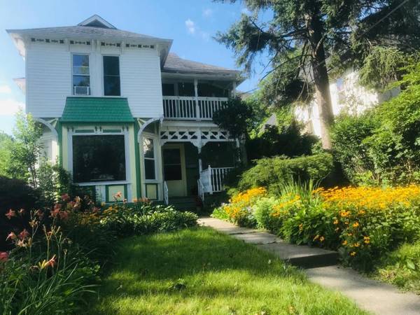 Niagara Inn BnB Nobreakfast