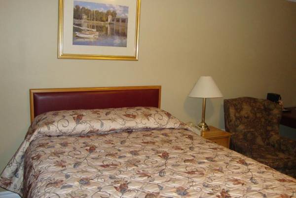 Royal Napanee Inn