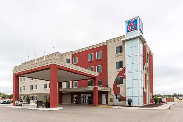 Motel 6-Moosomin SK