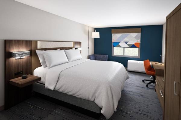 Workspace - Holiday Inn Express & Suites - Moose Jaw an IHG Hotel