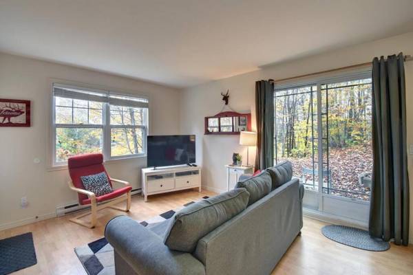 InstantSuites-Mont Tremblant Cozy Unit with Golf Course Mt View