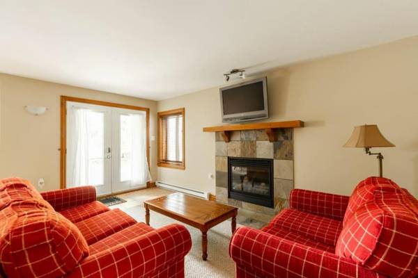 InstantSuites- Mont-Tremblant Cozy Cottage Unit