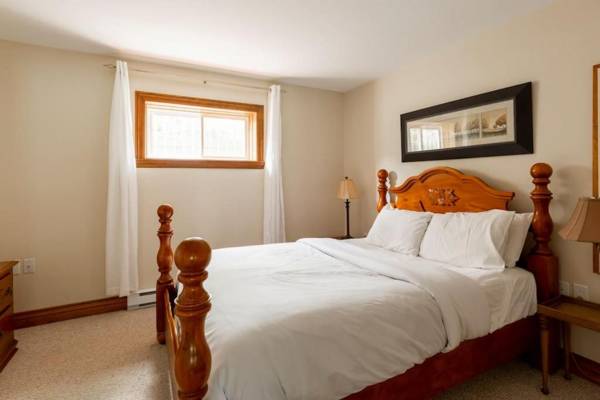 InstantSuites- Mont-Tremblant Cozy Cottage Unit