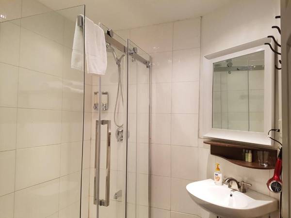 Auberge du Carre St-Louis