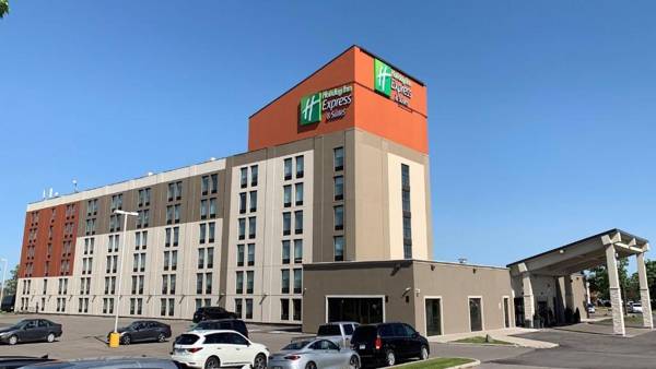 Holiday Inn Express & Suites Toronto Airport West an IHG Hotel