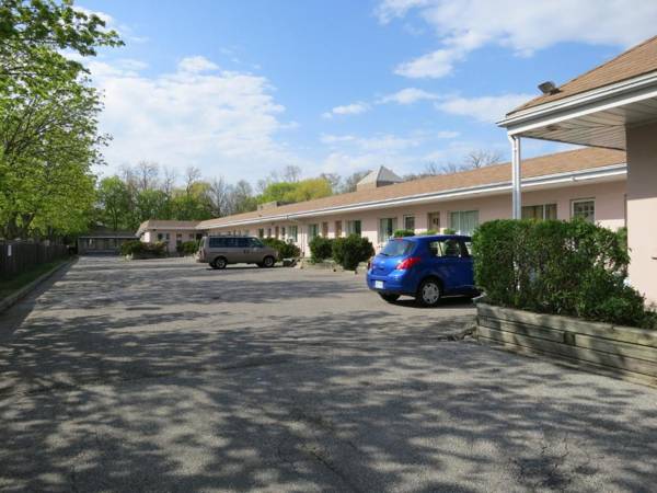 Clarkson Village Motel