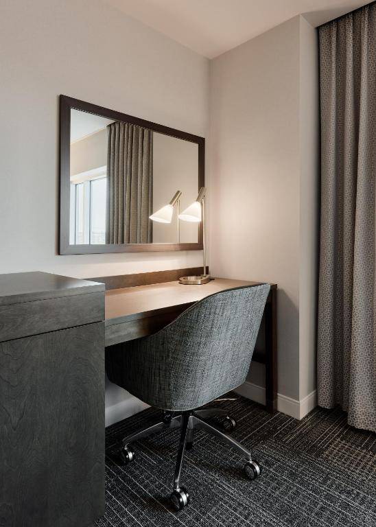 Workspace - Hampton Inn & Suites By Hilton Quebec City /Saint-Romuald