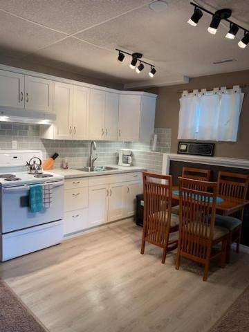 Newly Renovated Basement Suite!