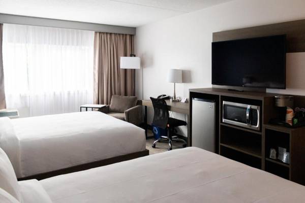 Comfort Suites Kingston Central