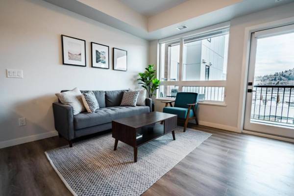 Gorgeous Modern Downtown Condo