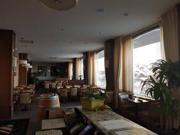 DoubleTree by Hilton - Kamloops