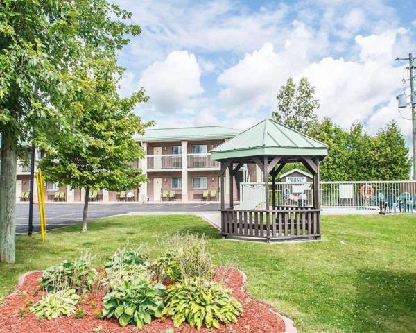 Quality Inn & Suites 1000 Islands