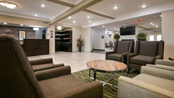 Best Western PLUS Fort Saskatchewan Inn & Suites