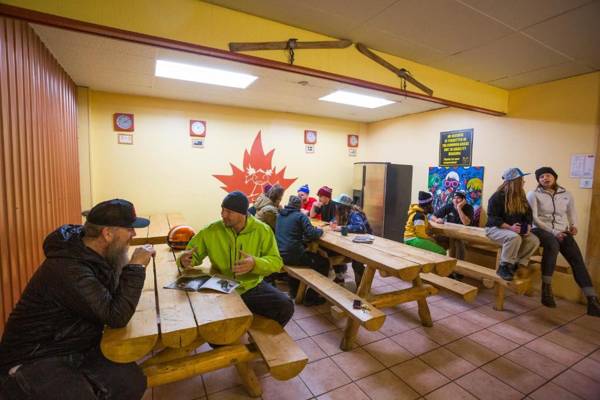 The Raging Elk Adventure Lodging