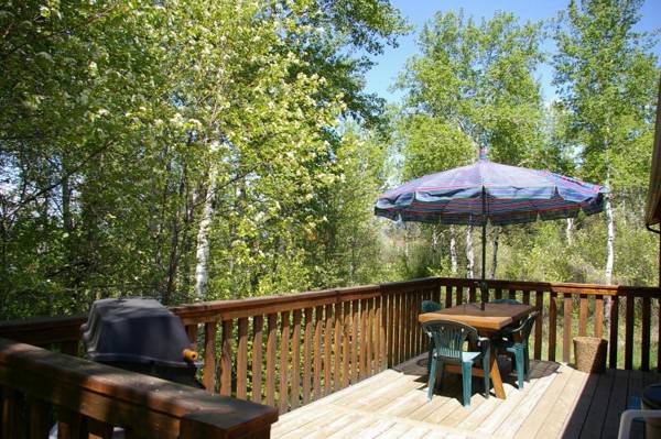 Creekside Cabin