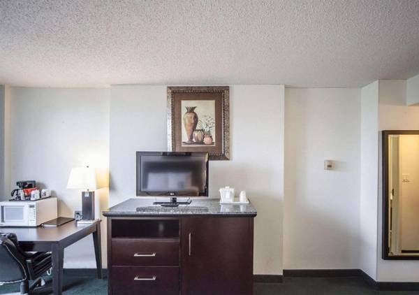 Comfort Inn & Suites Downtown Edmonton