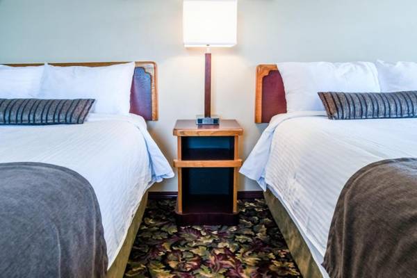 Creston Hotel & Suites