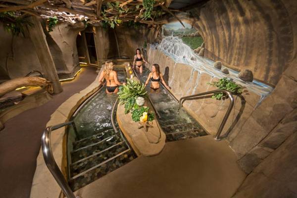 Kingfisher Oceanside Resort & Spa