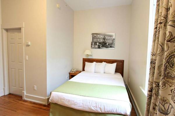 Royal Hotel Chilliwack