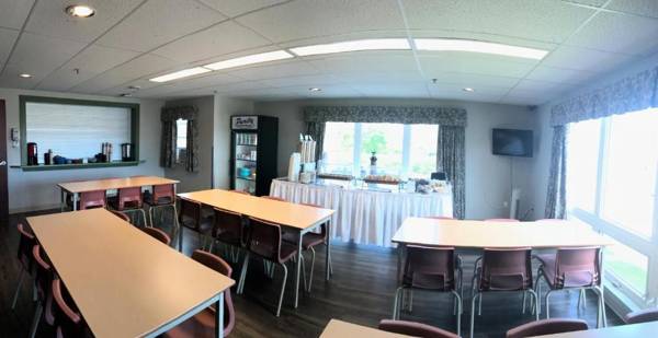 Glendenning Hall at Holland College