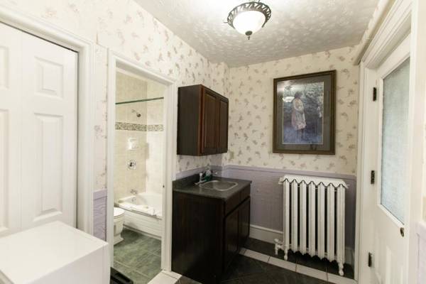 Prince Street Suites