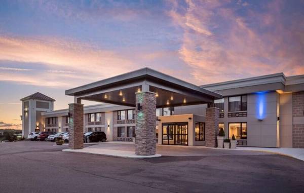 Holiday Inn Express Hotel & Suites Charlottetown an IHG Hotel