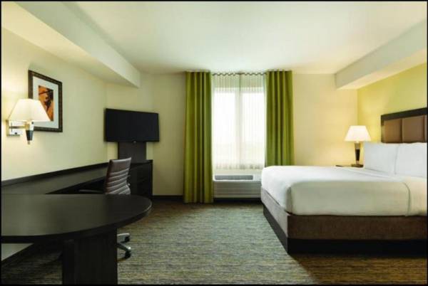 Candlewood Suites Calgary Airport North