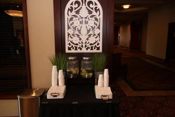 Riviera Hotel Calgary Airport