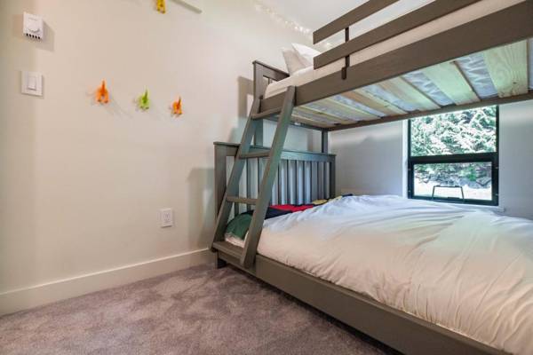 Ravencrest by Outpost Whistler