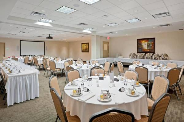 Holiday Inn Hotel & Suites Surrey East - Cloverdale an IHG Hotel