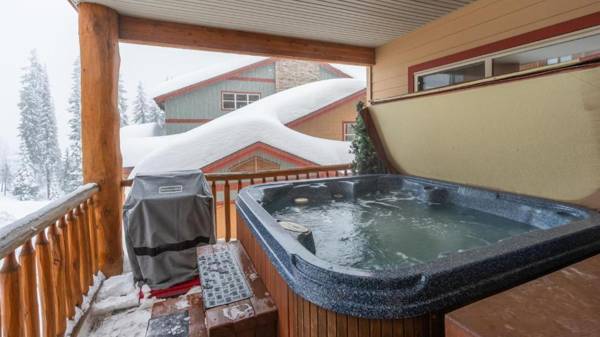Mountain Time - Spacious w Private Hot Tub and an Amazing View
