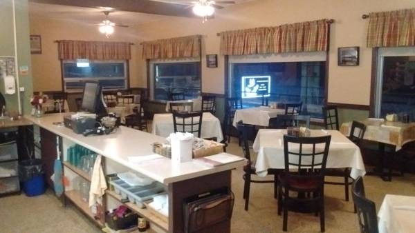 Fundy Line Motel