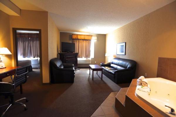 Workspace - Lakeview Inns & Suites - Fort Nelson