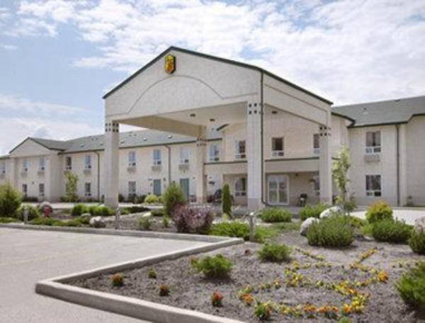 Super 8 by Wyndham Morden