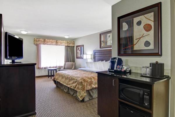 Canalta Hotel Weyburn