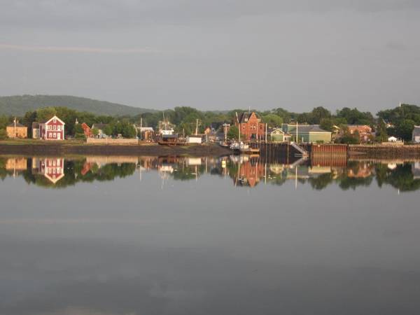 Grand Oak Manor Bed and Breakfast