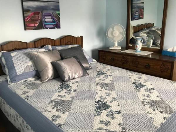 Storytellers Retreat